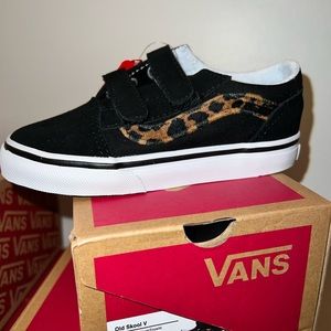 Old skool toddler vans